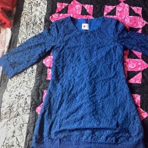 Beautiful navy blue floral lace 3/4 sleep dress.